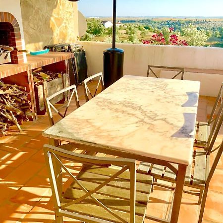 Charming Villa In Casais De Sao Bras ภายนอก รูปภาพ