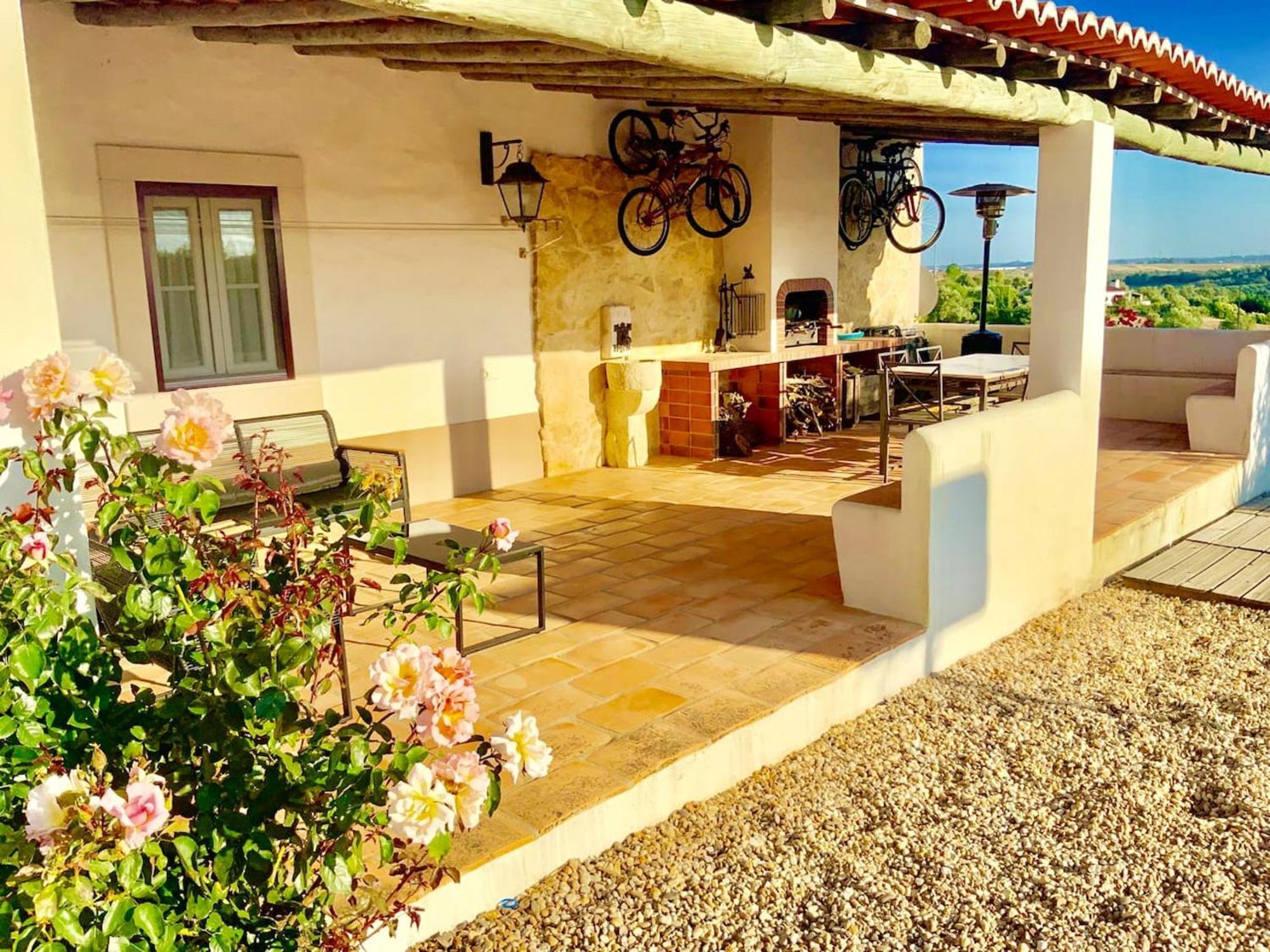 Charming Villa In Casais De Sao Bras ภายนอก รูปภาพ